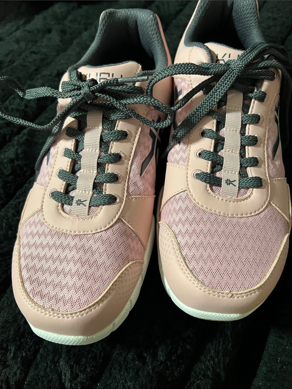 KURU Women's Pink and Gray Athletic Sneakers